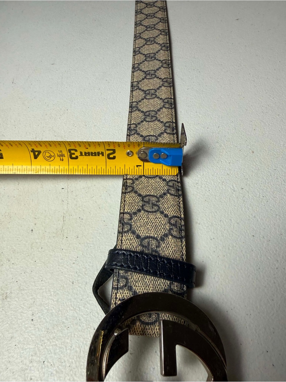 Authentic Gucci Monogram
Blue Beige GG Belt Silver Buckle - Picture 4 of 7
